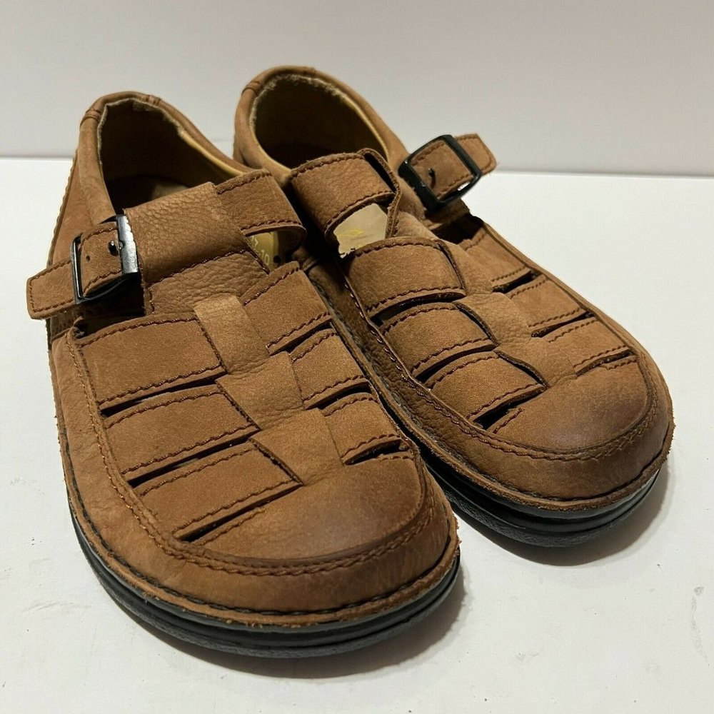 Birkenstock Footprints Merced Fisherman Sandal men's size 10 tan